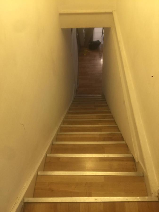 Dach Apartments - Cozy 3 Bed Apartment In Hendon Edgware Екстер'єр фото