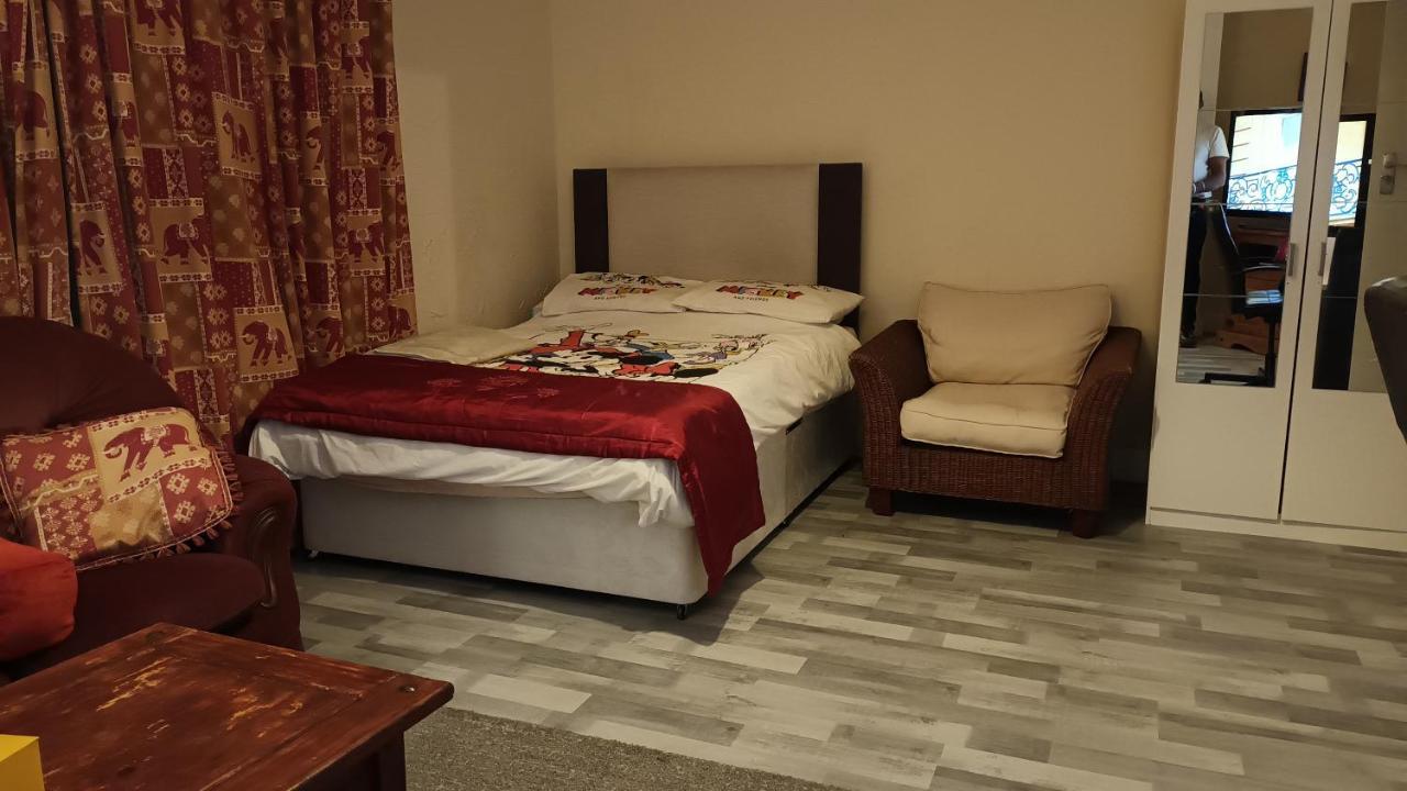 Dach Apartments - Cozy 3 Bed Apartment In Hendon Edgware Екстер'єр фото