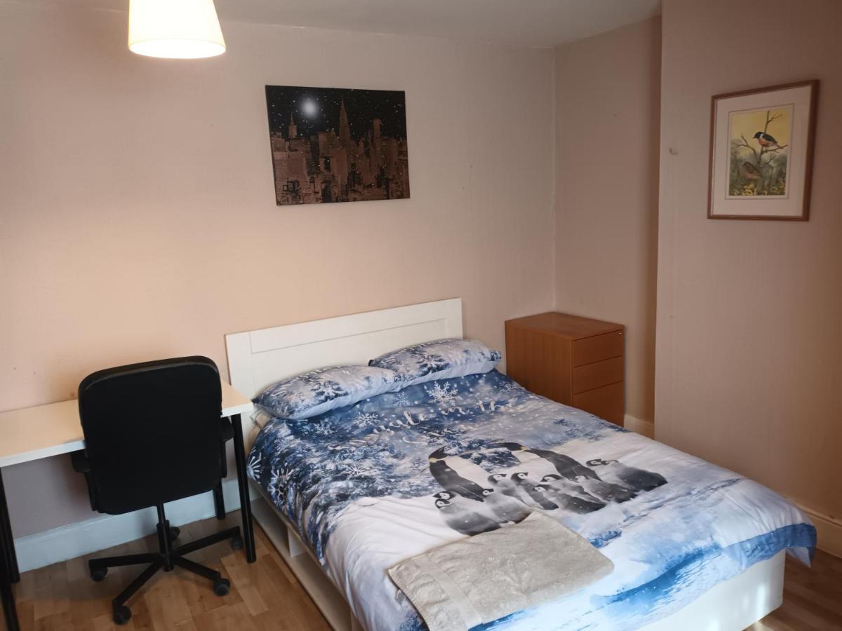Dach Apartments - Cozy 3 Bed Apartment In Hendon Edgware Екстер'єр фото